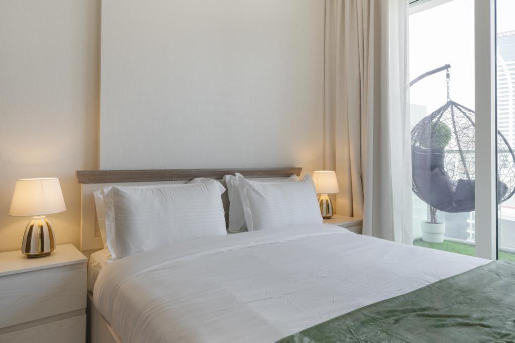 ドバイBrand New 1Br- Business Bay - Burj Khalifa Viewアパートメント エクステリア 写真