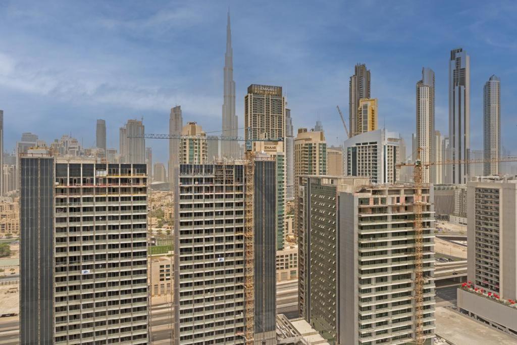 ドバイBrand New 1Br- Business Bay - Burj Khalifa Viewアパートメント エクステリア 写真